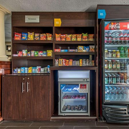 Comfort Suites Lakewood - Denver Экстерьер фото