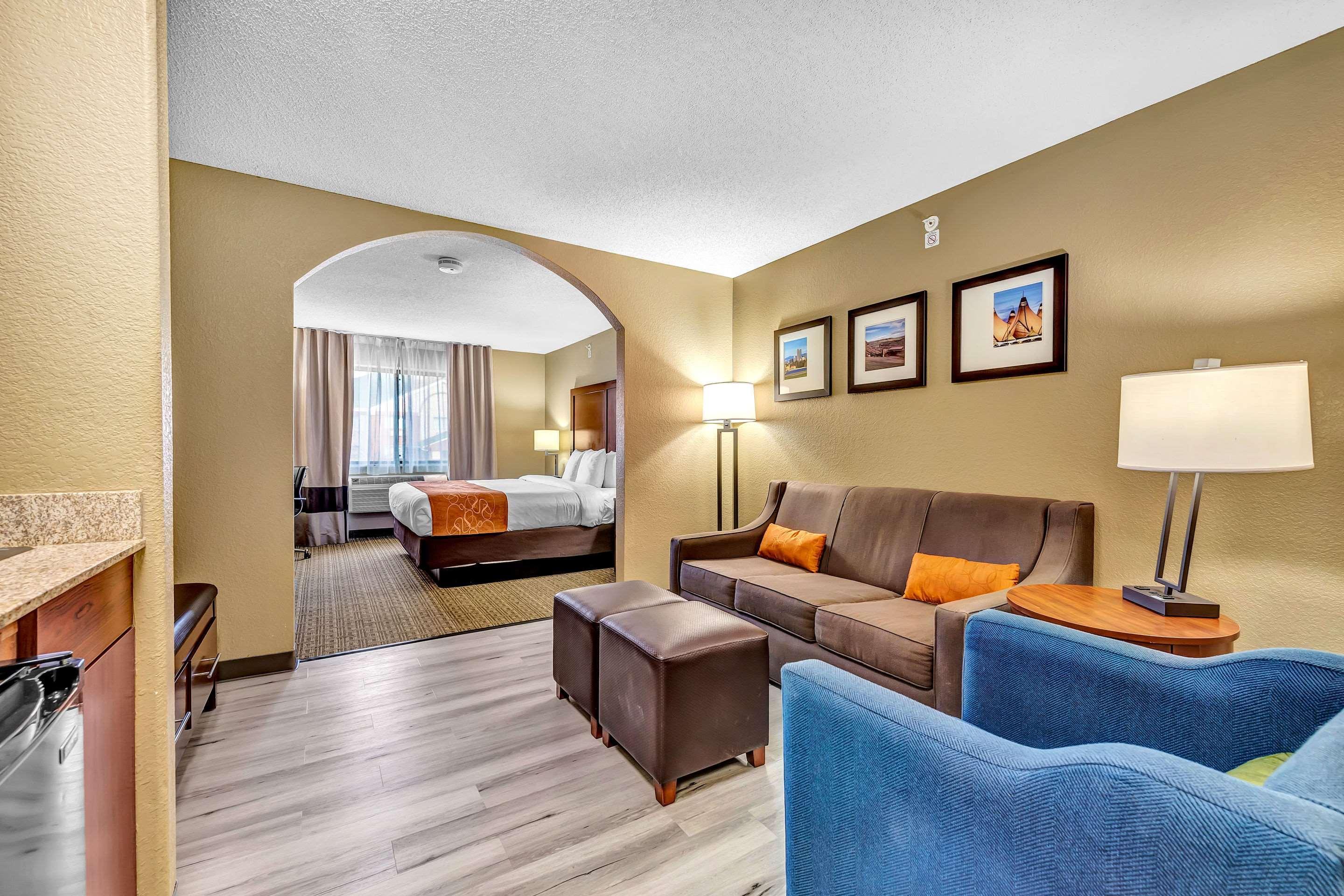 Comfort Suites Lakewood - Denver Экстерьер фото