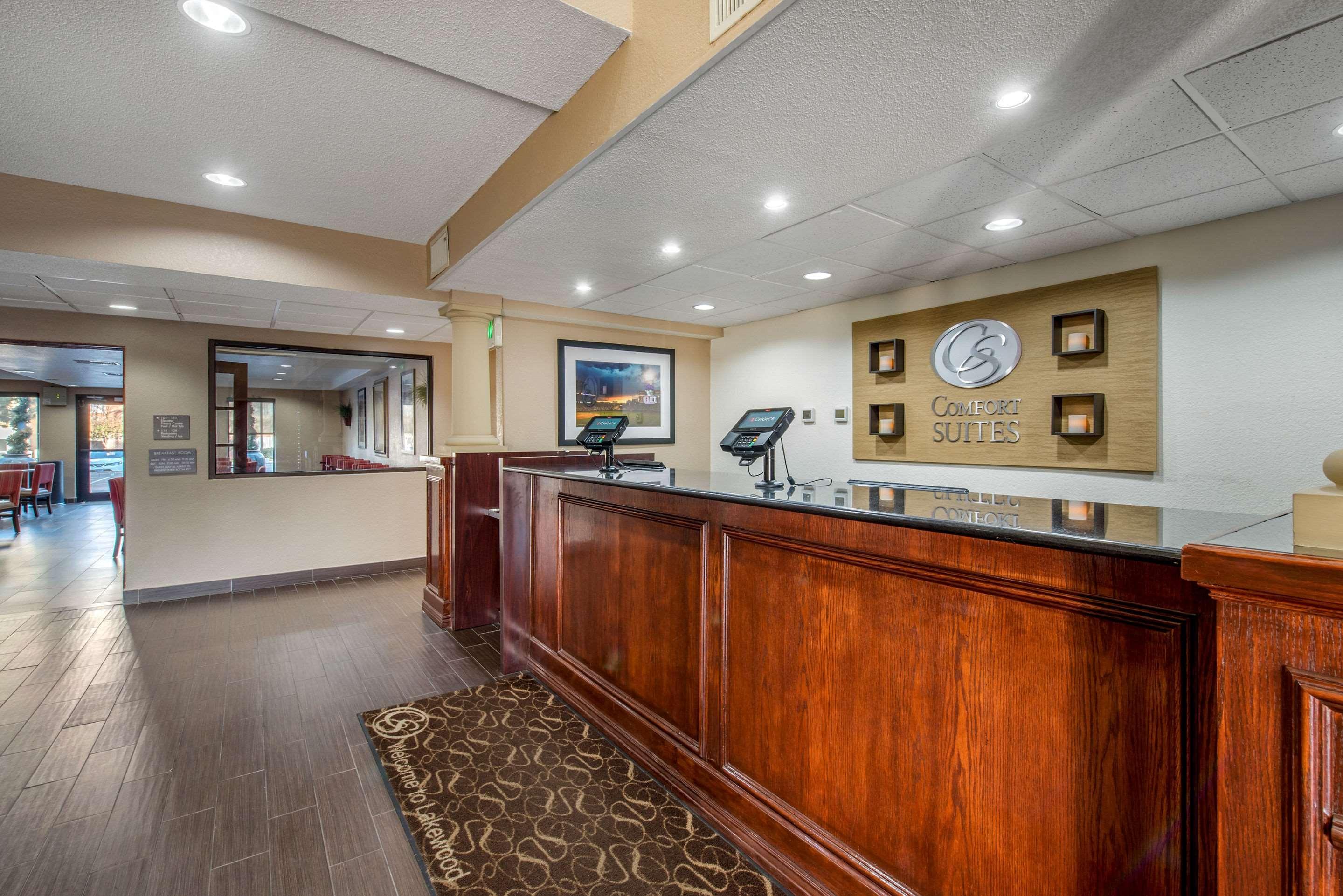 Comfort Suites Lakewood - Denver Экстерьер фото