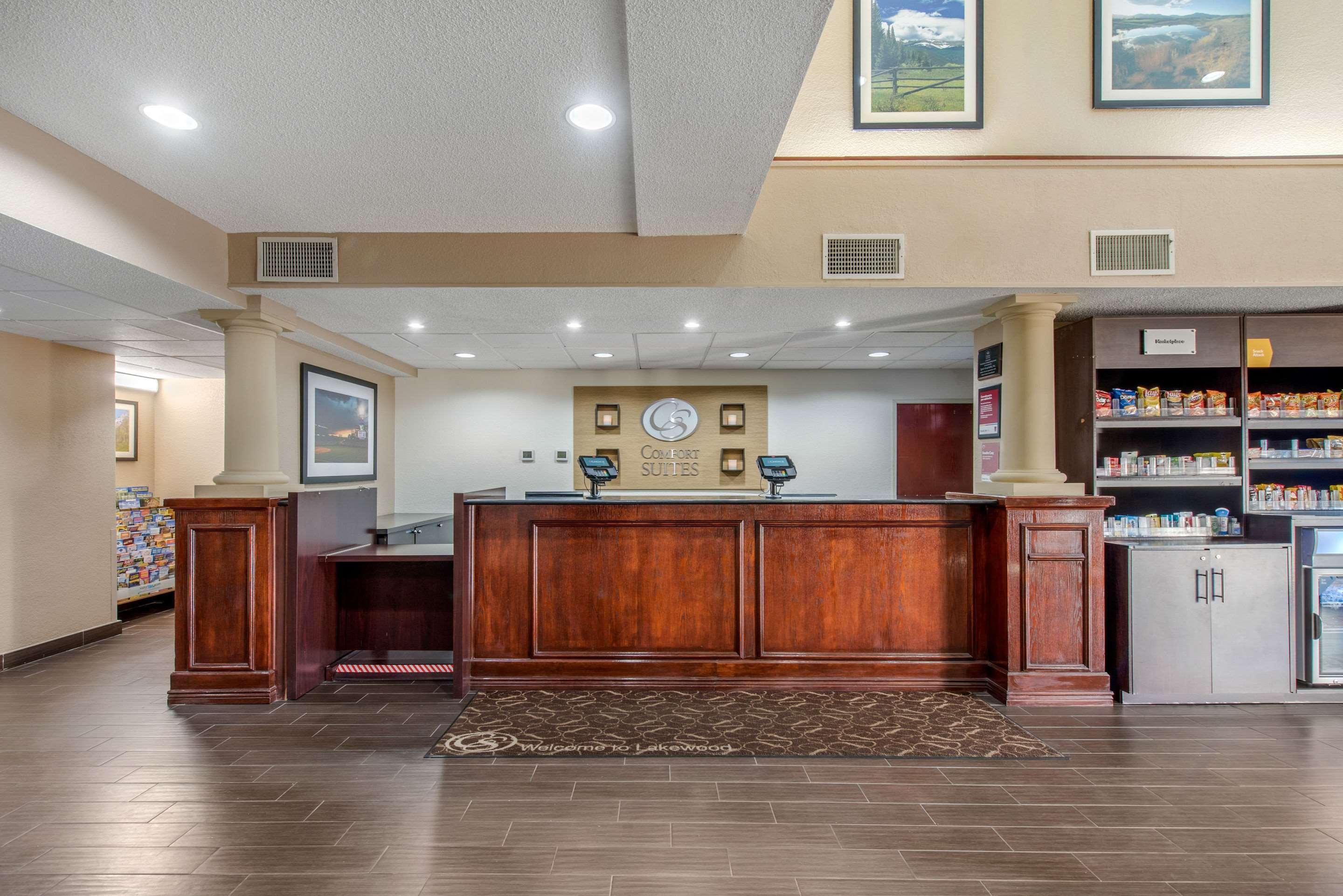 Comfort Suites Lakewood - Denver Экстерьер фото