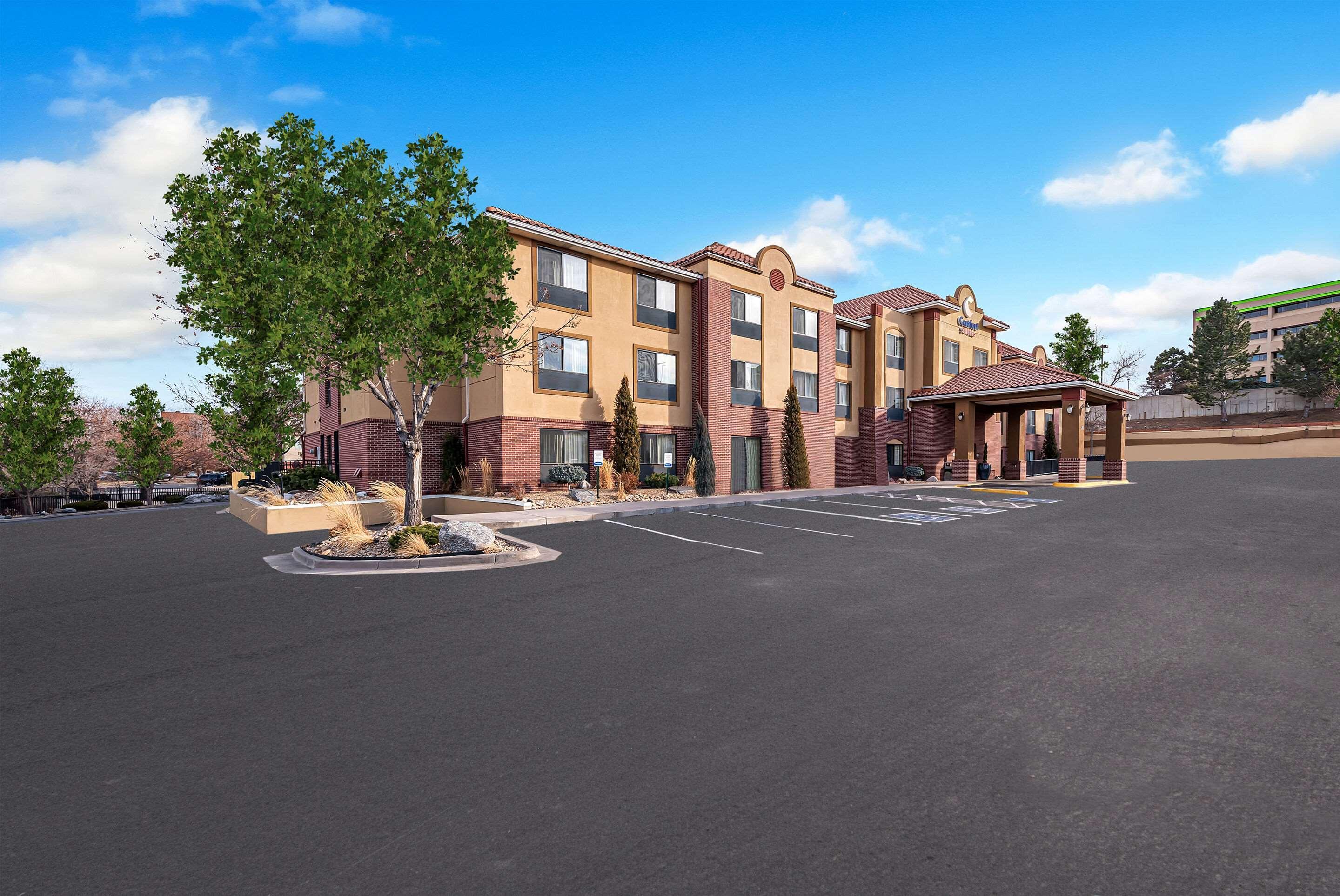 Comfort Suites Lakewood - Denver Экстерьер фото