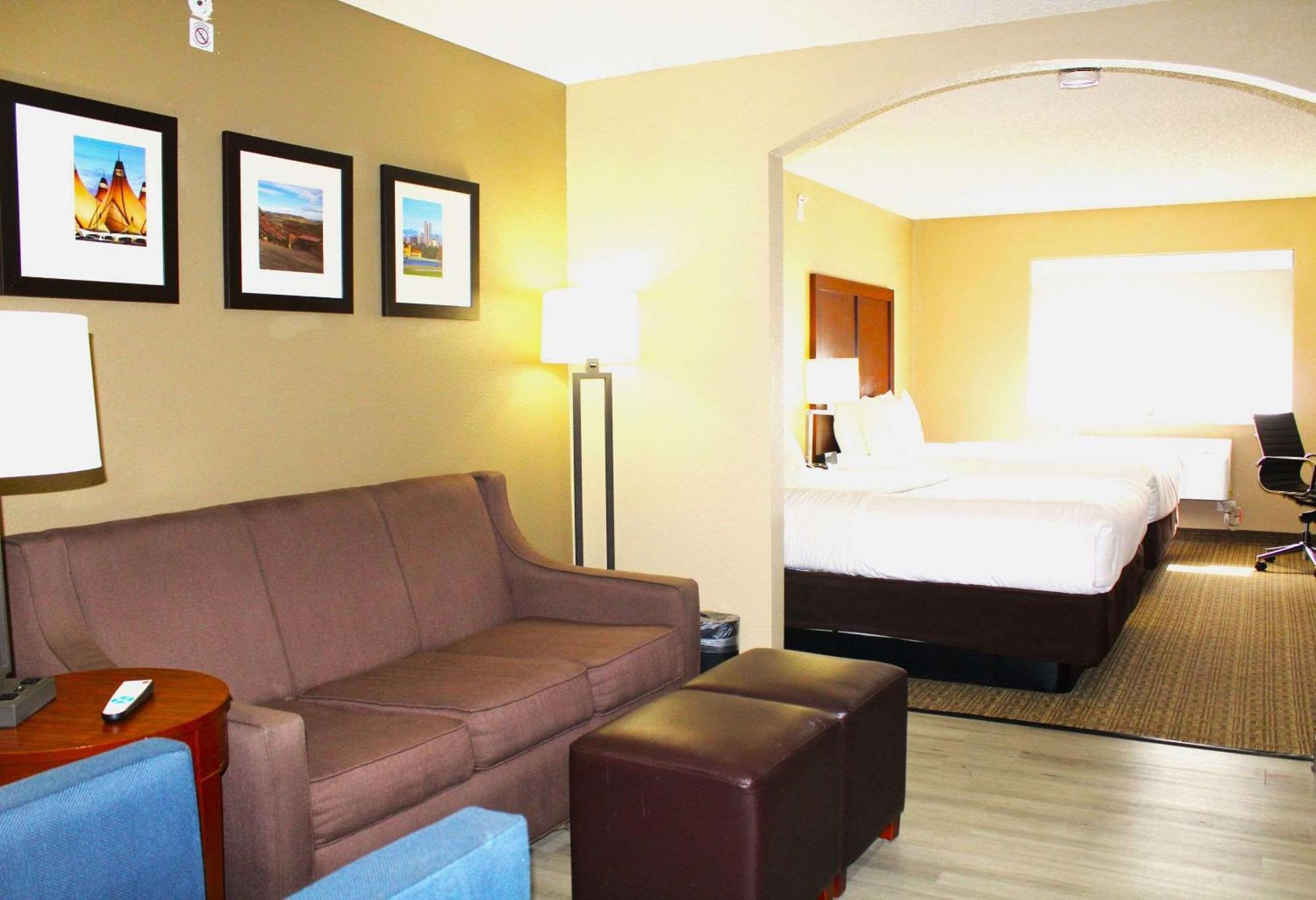 Comfort Suites Lakewood - Denver Экстерьер фото