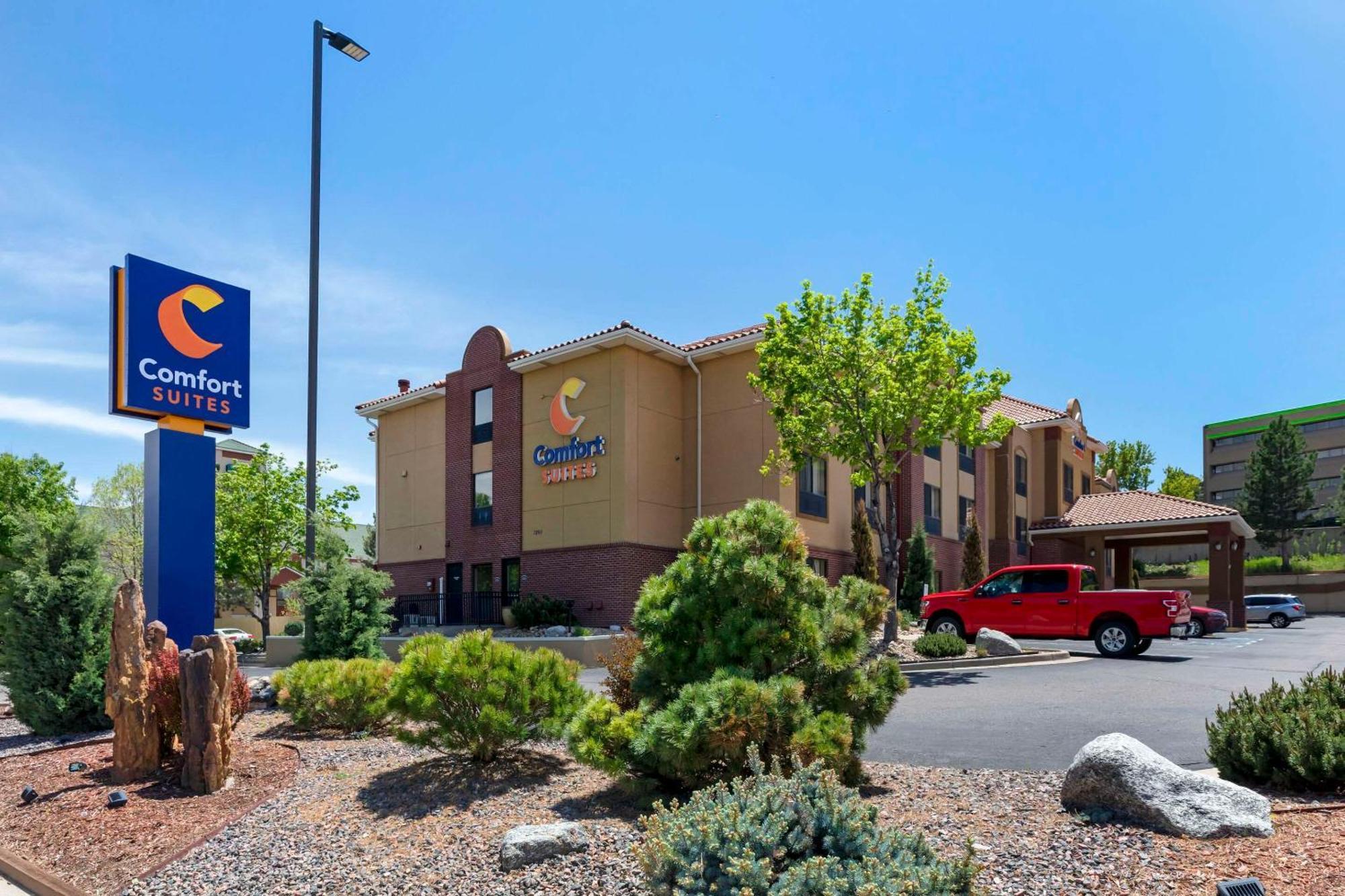 Comfort Suites Lakewood - Denver Экстерьер фото
